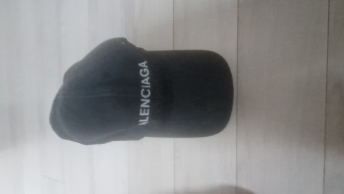 발렌시아가 모자